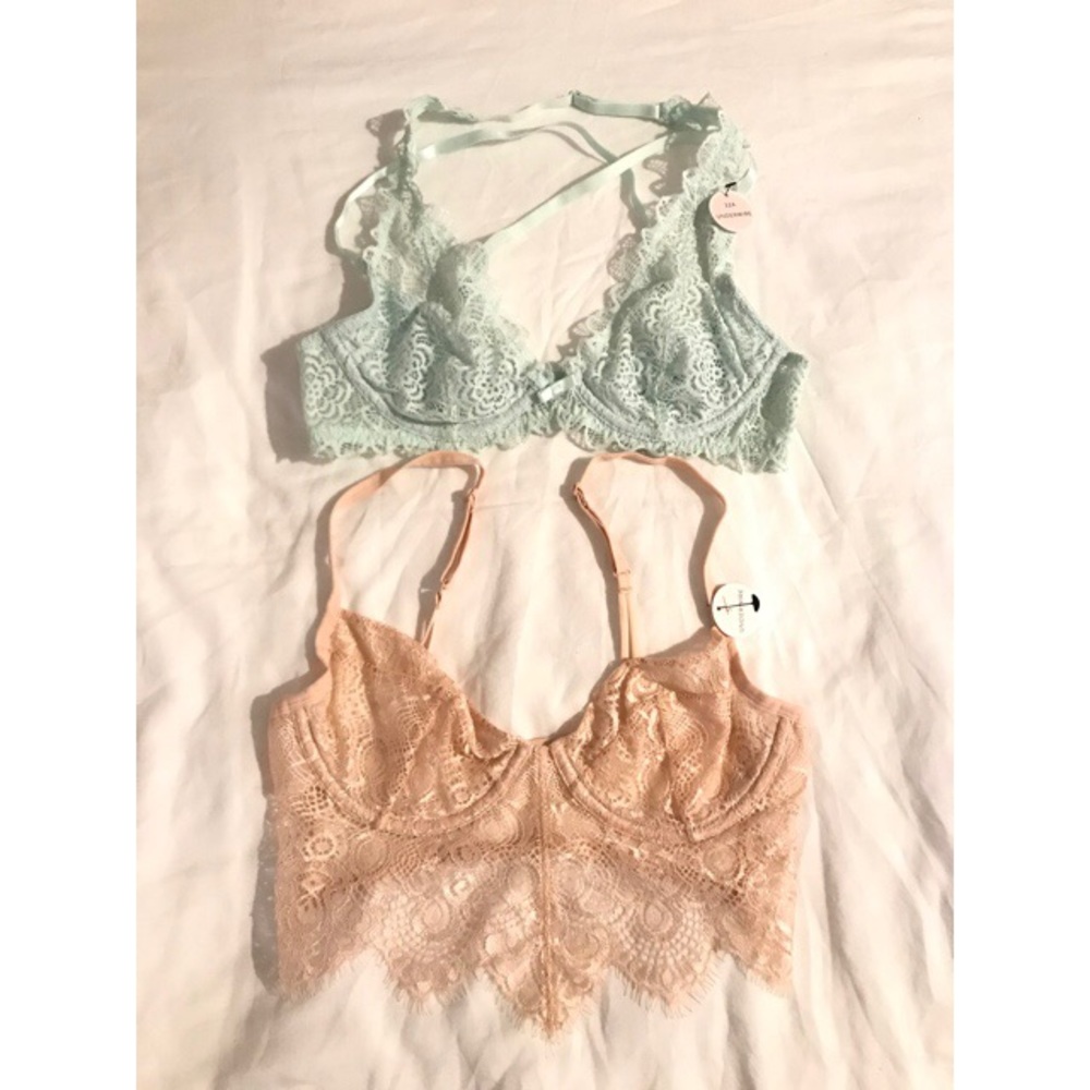 2 Lace bra bundle